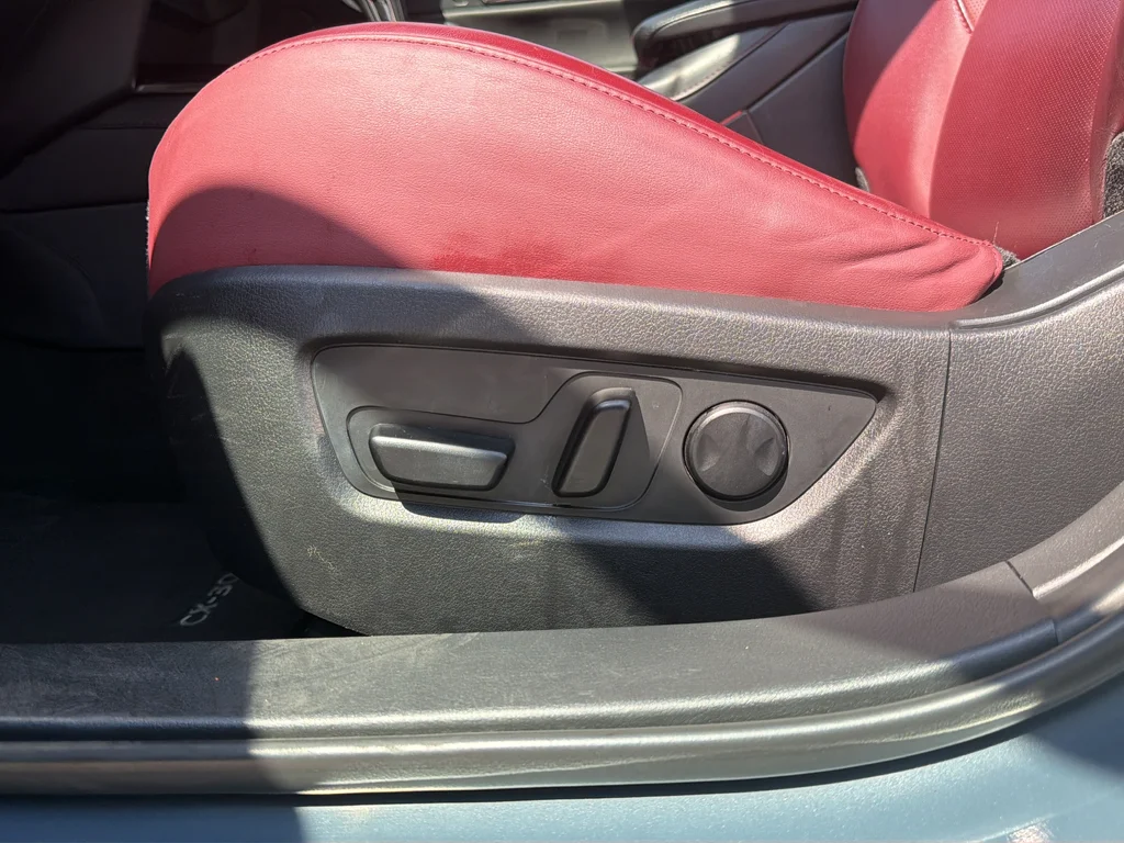 Used 2025 Gray Mazda 2.5 S Carbon Edition image 18