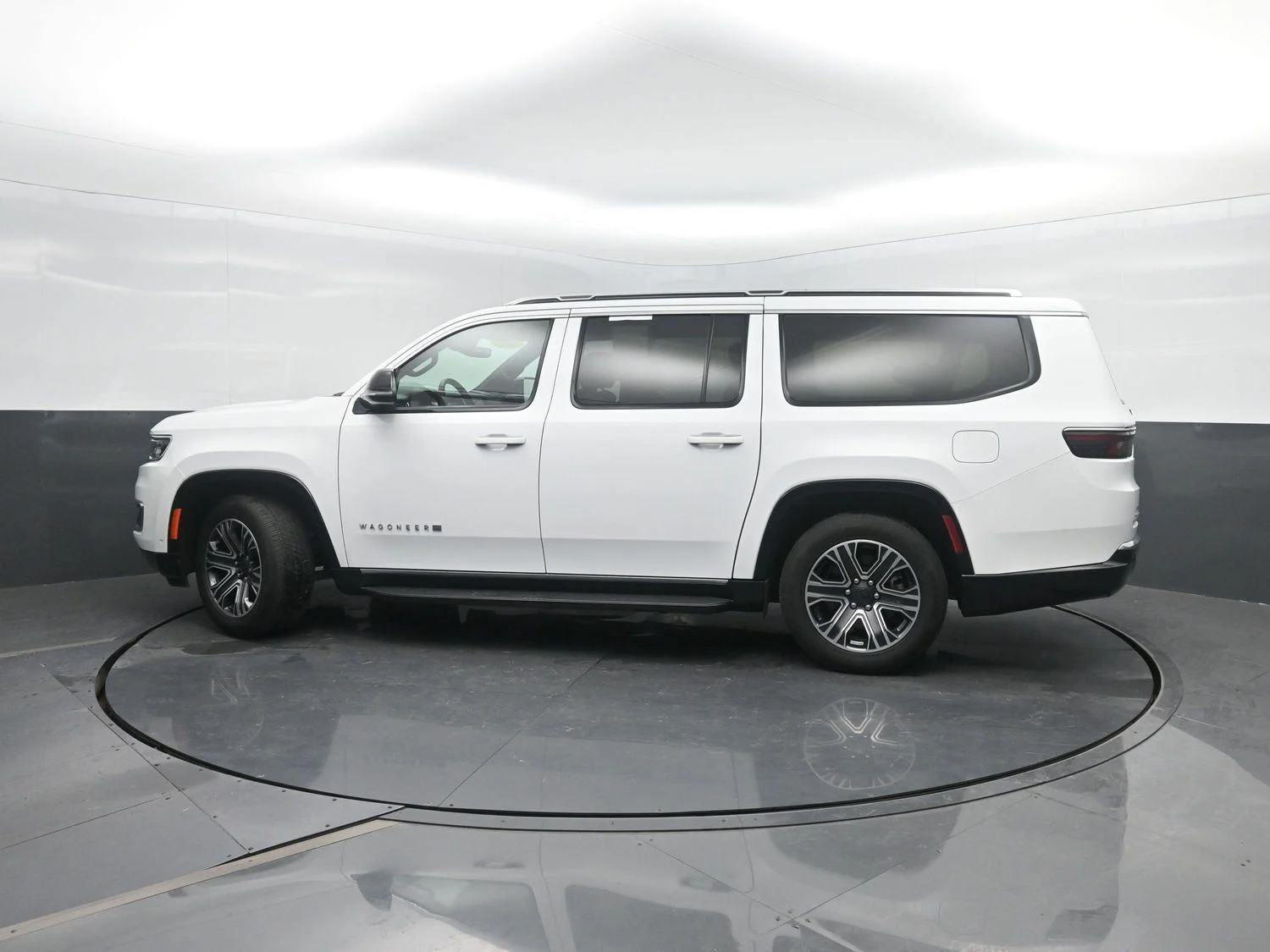 Used 2023 Bright White Clearcoat Jeep Series II image 40