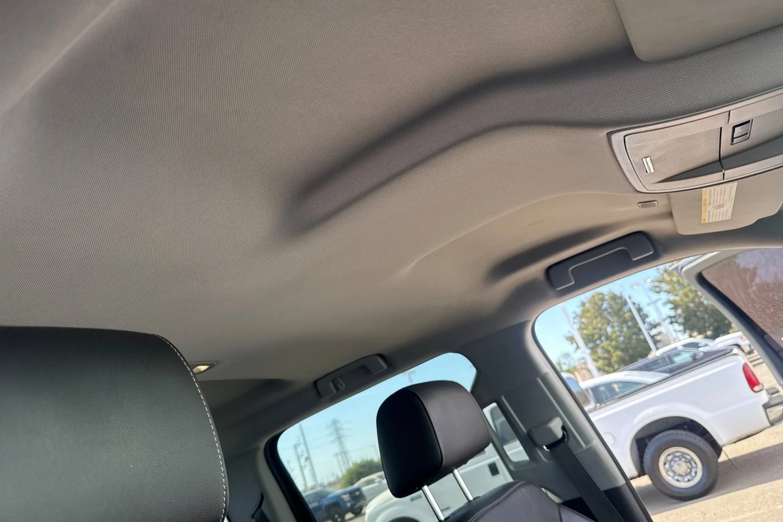 Used 2018 Gray GMC SLT image 13