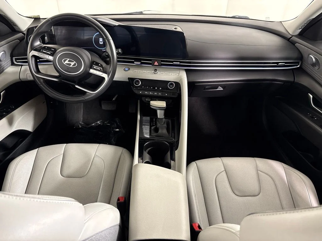 Used 2024 Black Hyundai Limited image 12