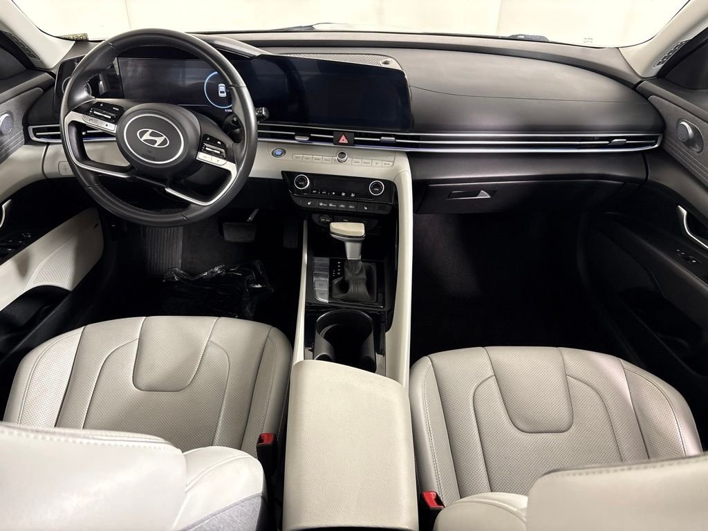 Used 2024 Black Hyundai Limited image 12