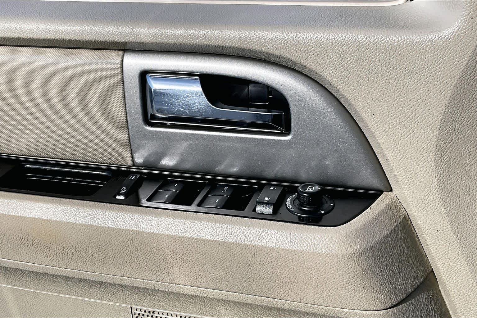 Used 2011 White Platinum Metallic Ford Limited image 30