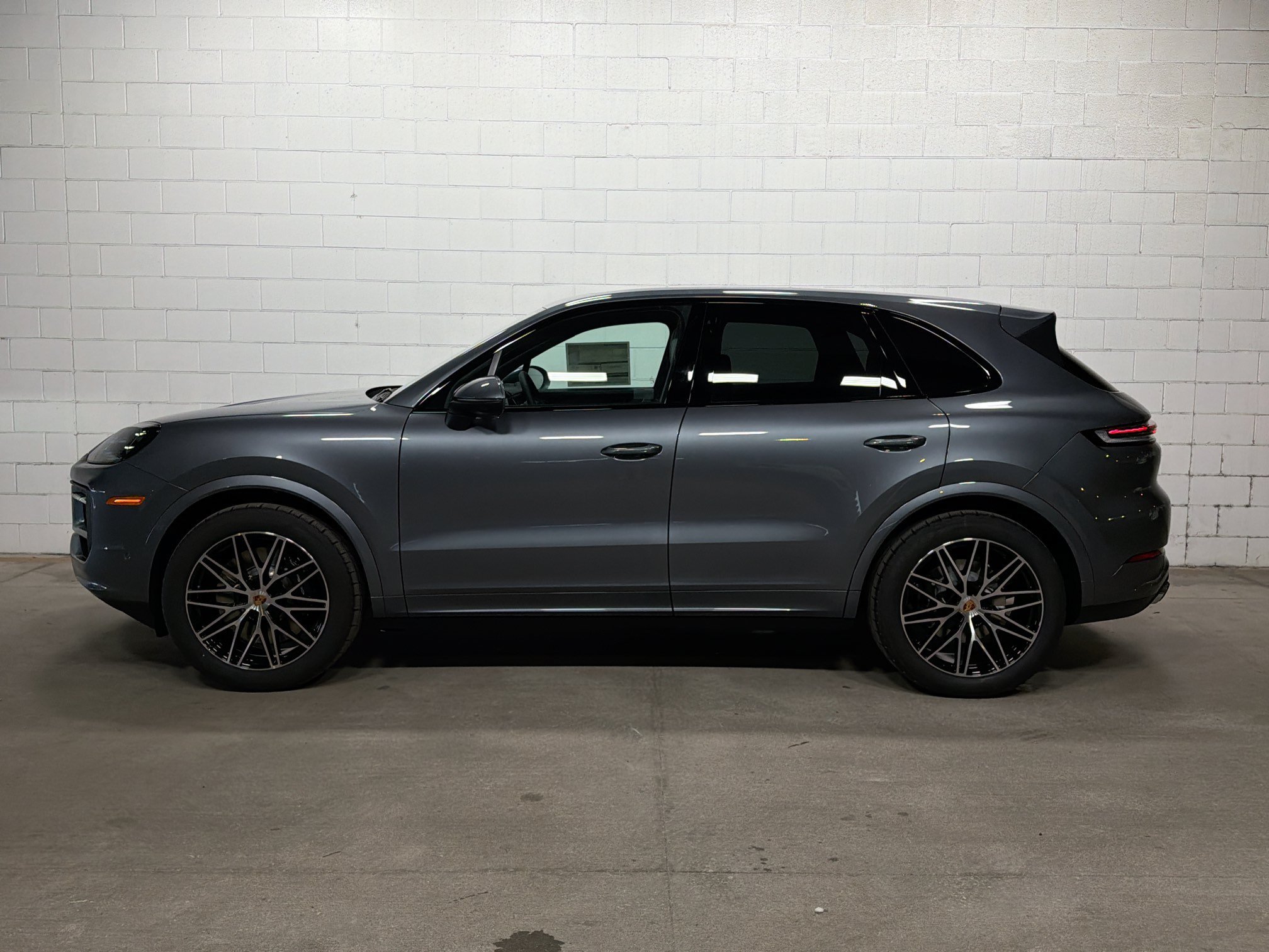 New 2026 Vanadium Grey Metallic Porsche S image 2