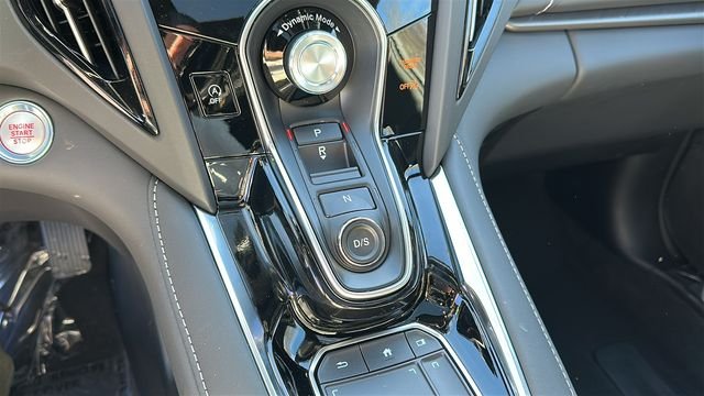 New 2026 Platinum White Pearl Acura Base image 18