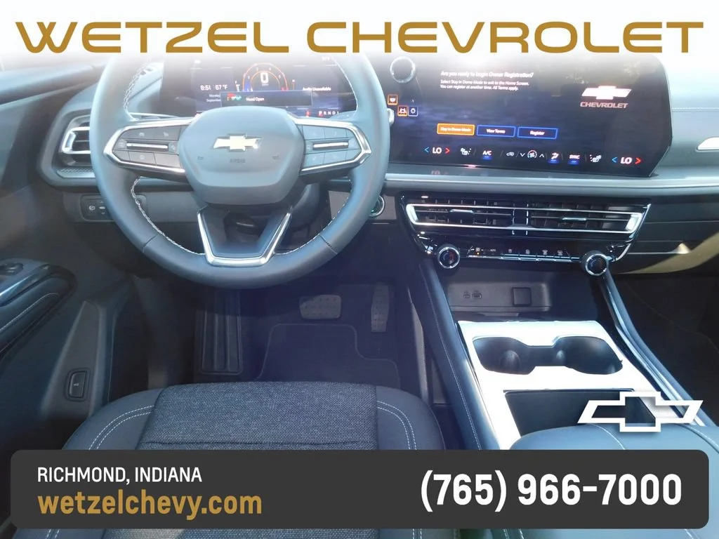 New 2027 Summit White Chevrolet LT image 16