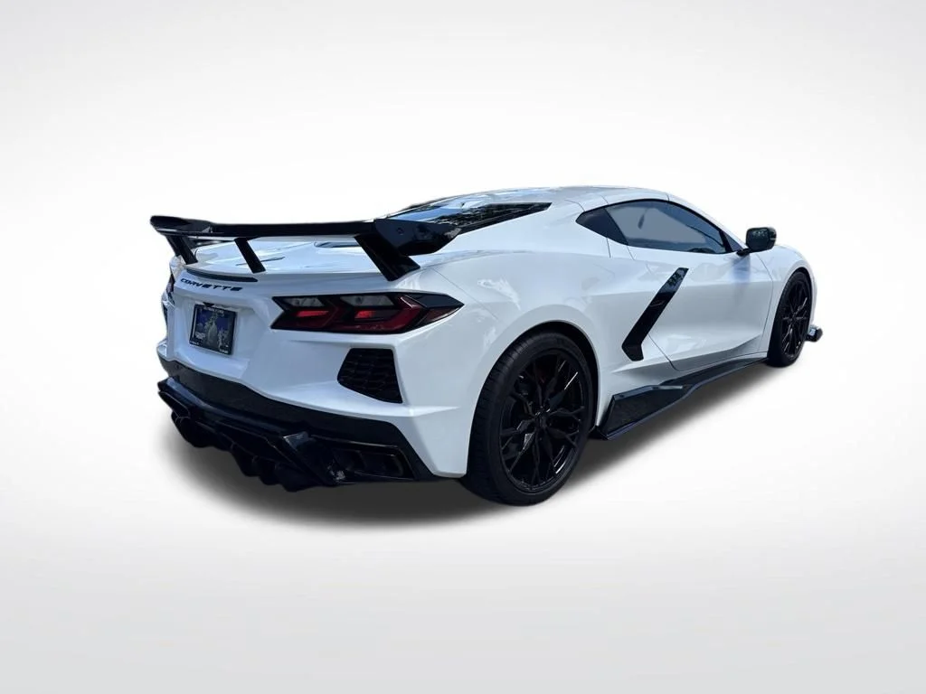 Used 2026 Arctic White Chevrolet Stingray image 5
