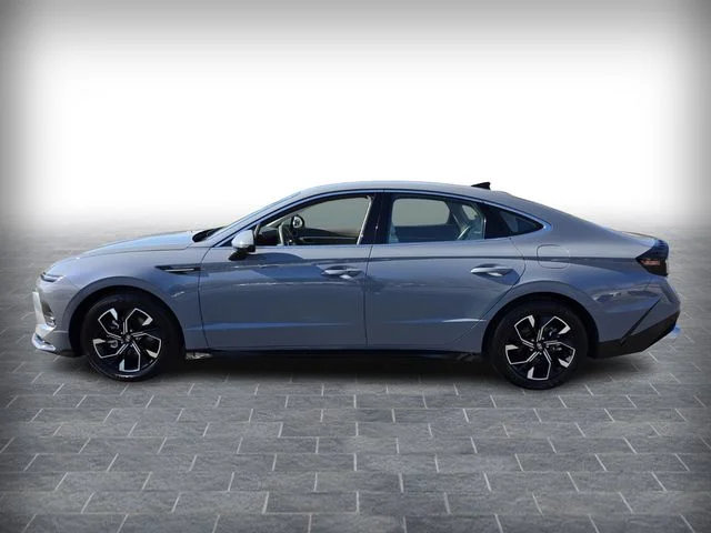 2025 Hyundai Sonata SEL - Photo 6