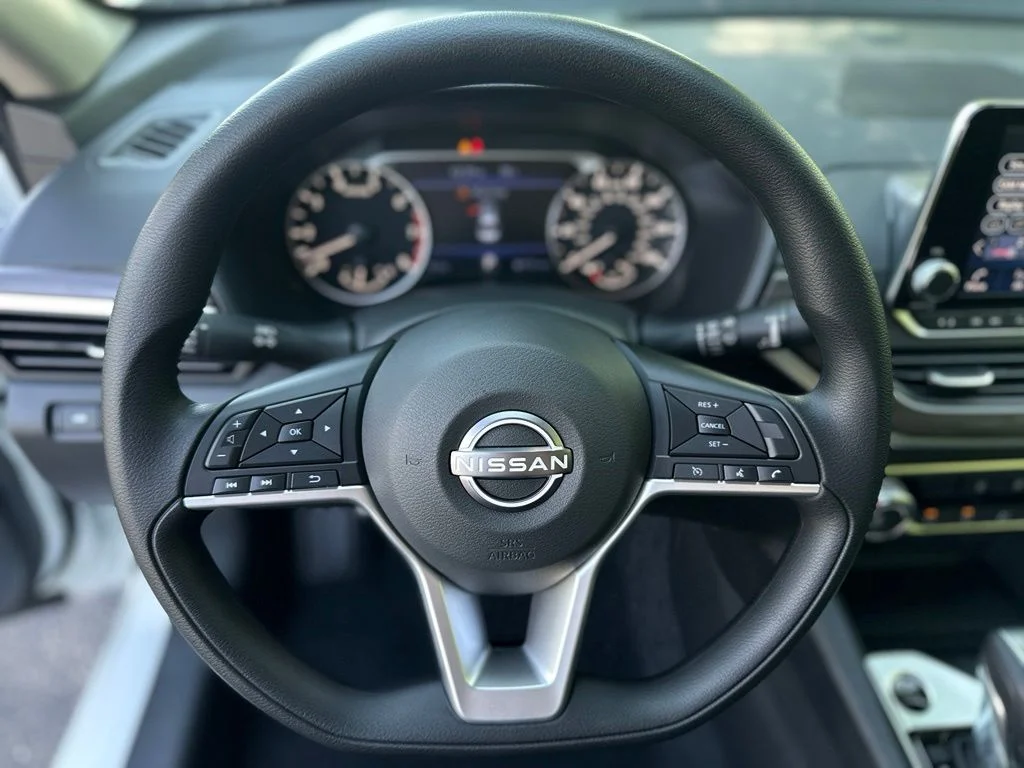 New 2026 Pearl White TriCoat Nissan SV image 23