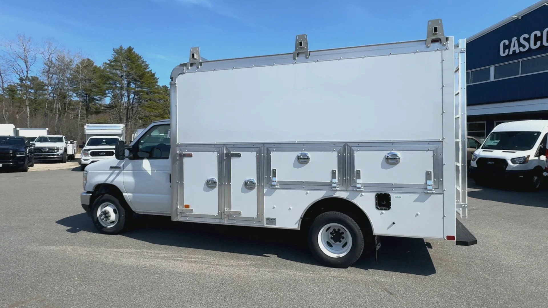 2026 Ford E-Series Cutaway Base - Photo 18