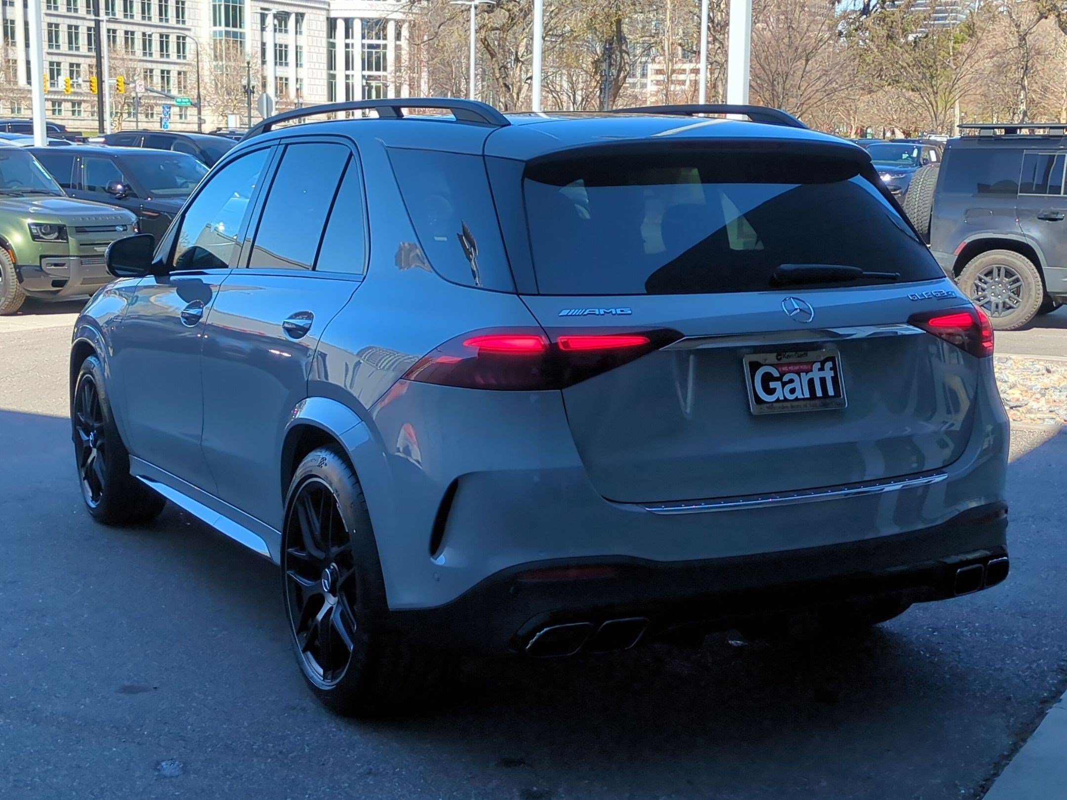 New 2026 MANUFAKTUR Alpine Grey Mercedes-Benz AMG® GLE 63 S image 23