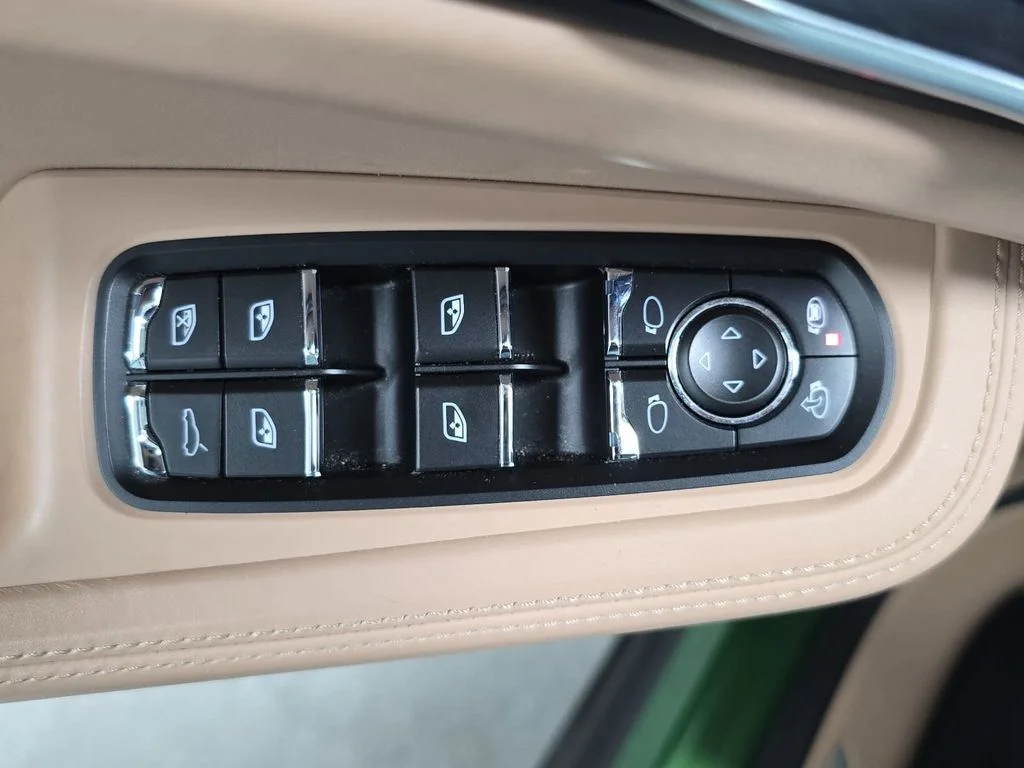 Certified Used 2019 Green Porsche S image 24