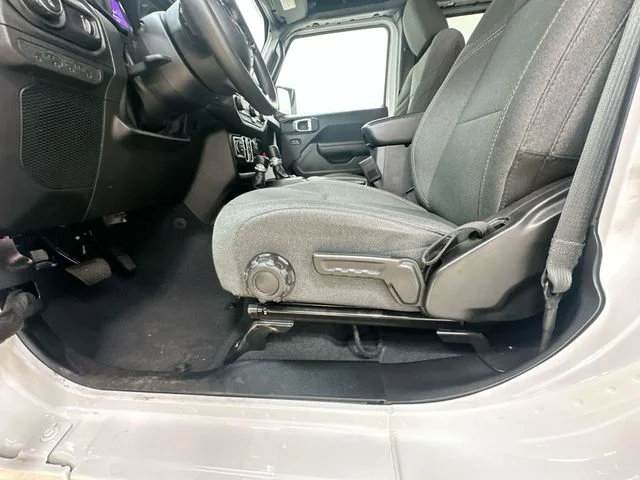 Used 2024 White Jeep Sport image 15