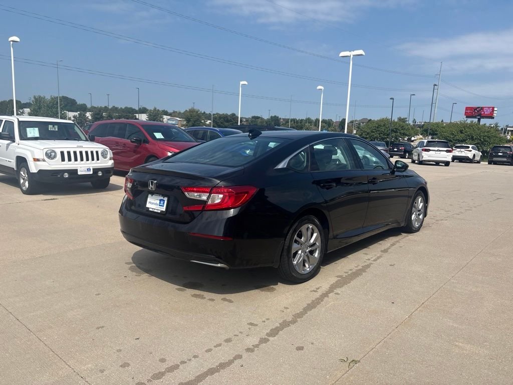 Used 2019 Black Honda LX image 5