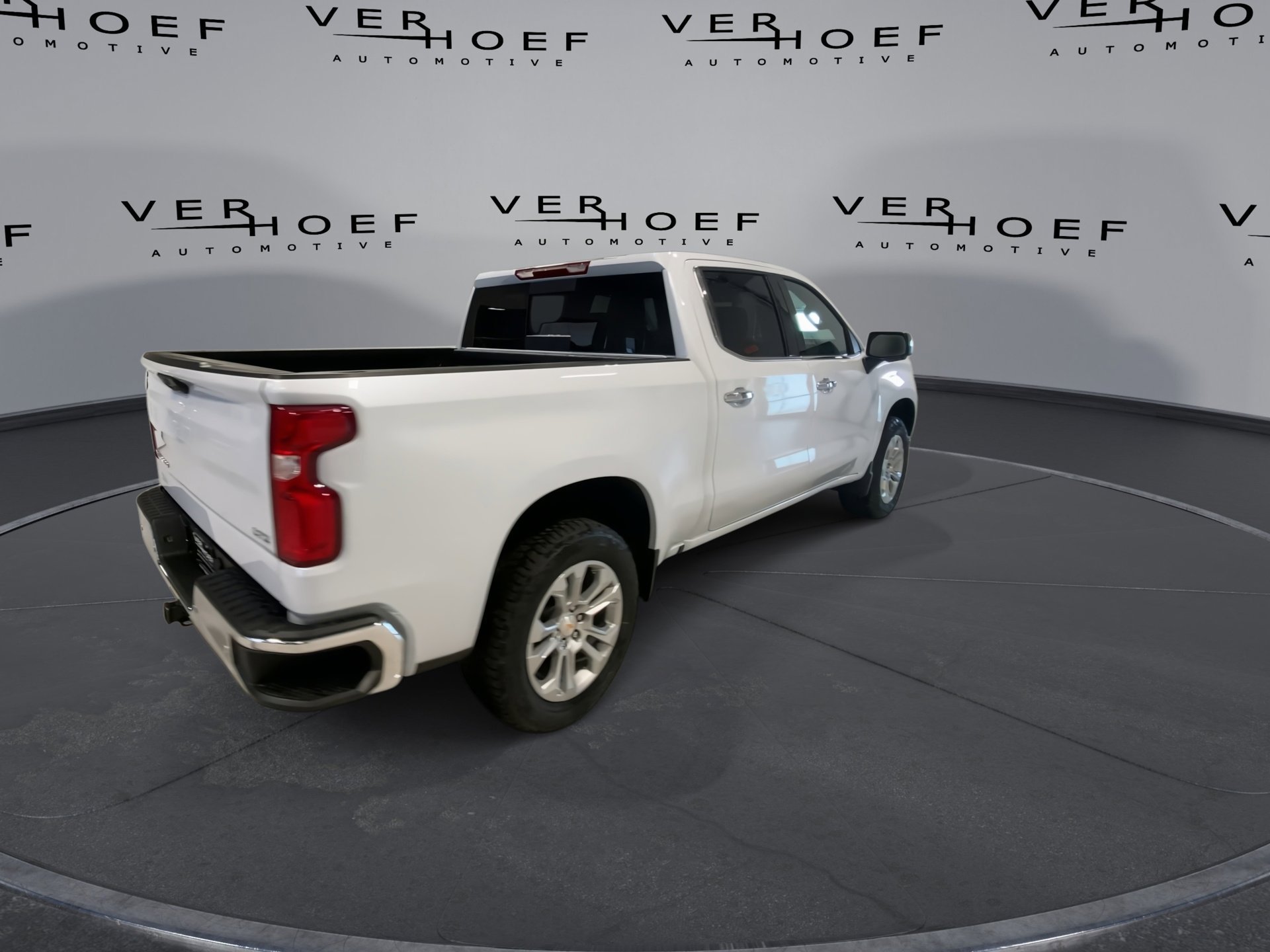 2026 Chevrolet Silverado 1500 LTZ - Photo 8