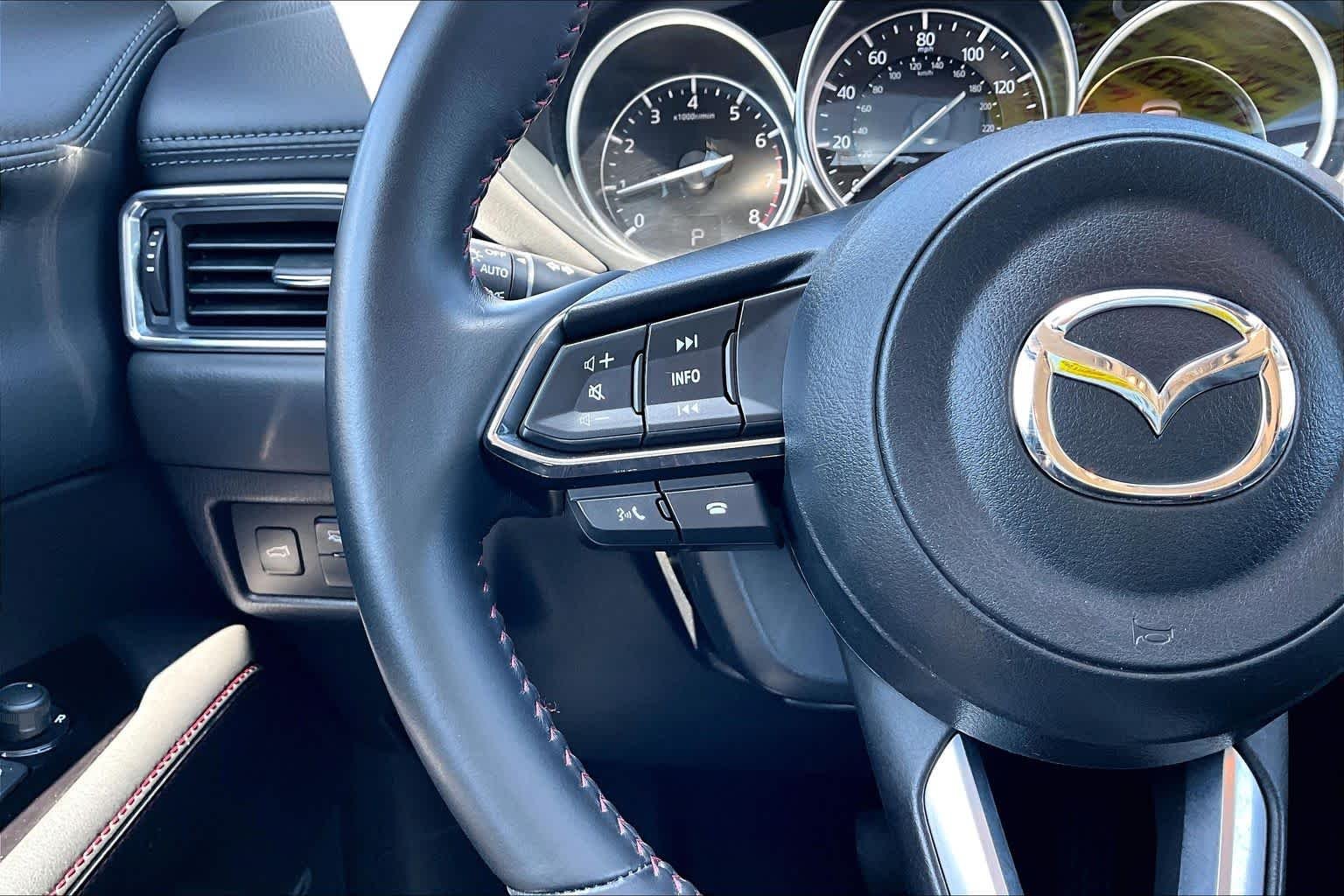 Used 2025 Polymetal Gray Metallic Mazda 2.5 S Carbon Edition image 24