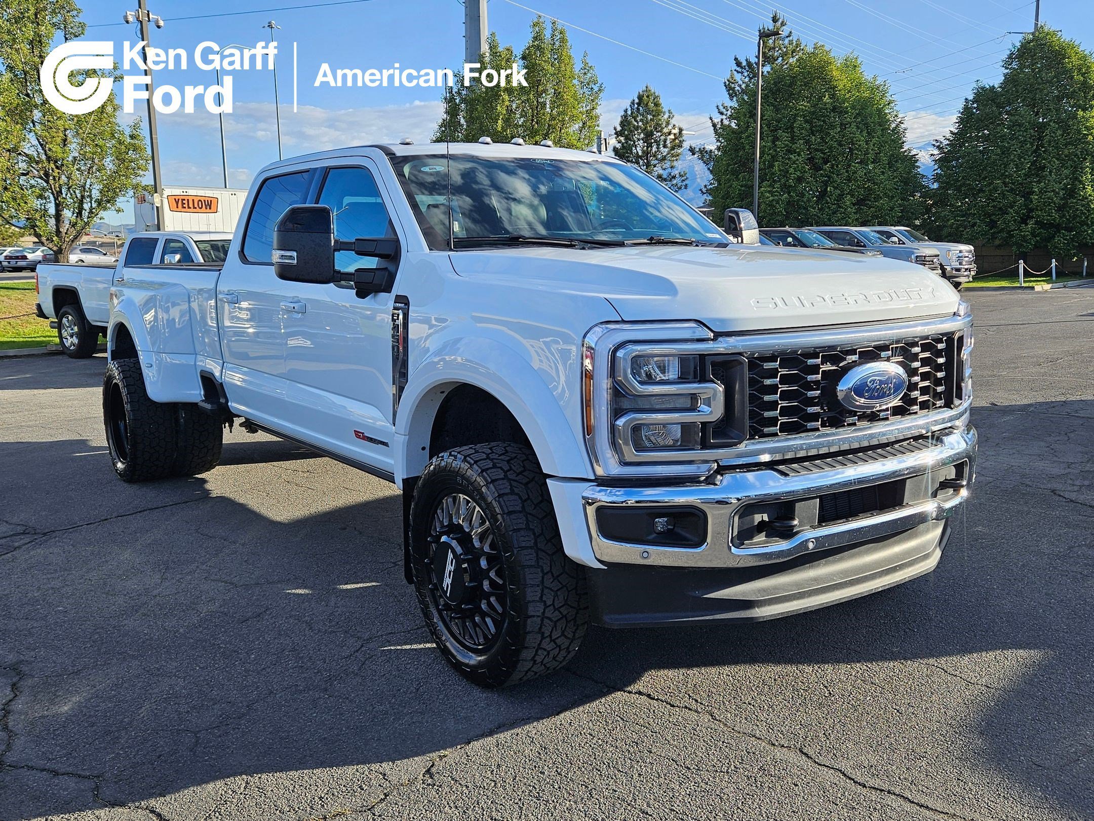 2025 Ford F-450 Lariat 4x4 Crew Cab 8' Box DRW's photo
