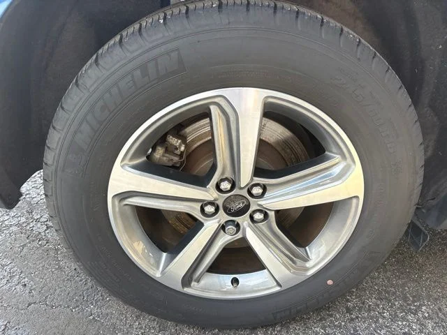 Used 2024 Blue Ford SEL image 30