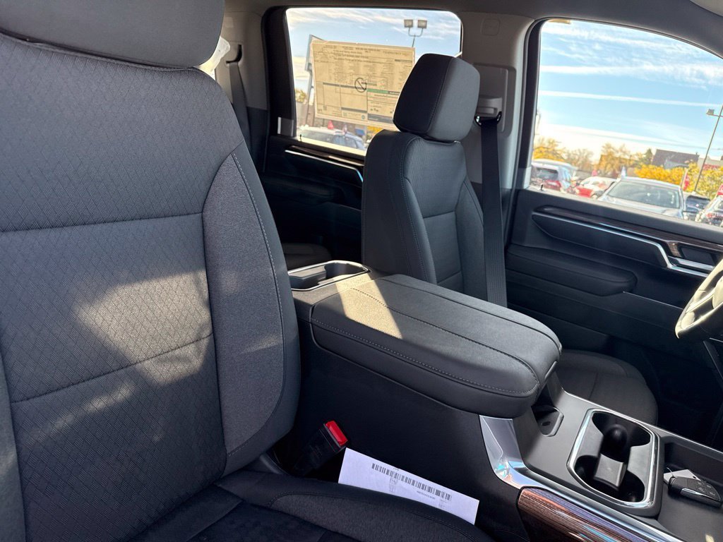 2026 Chevrolet Silverado 3500 HD LT - Photo 39