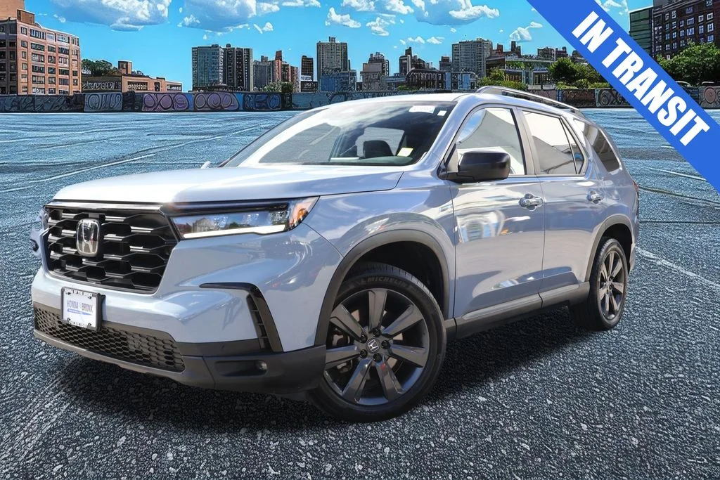 2023 Honda Pilot Sport AWD's photo