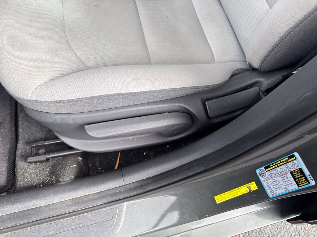 2021 Hyundai IONIQ SE - Photo 6