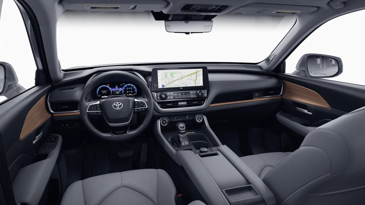 New 2026 Wind Chill Pearl Toyota Platinum image 19