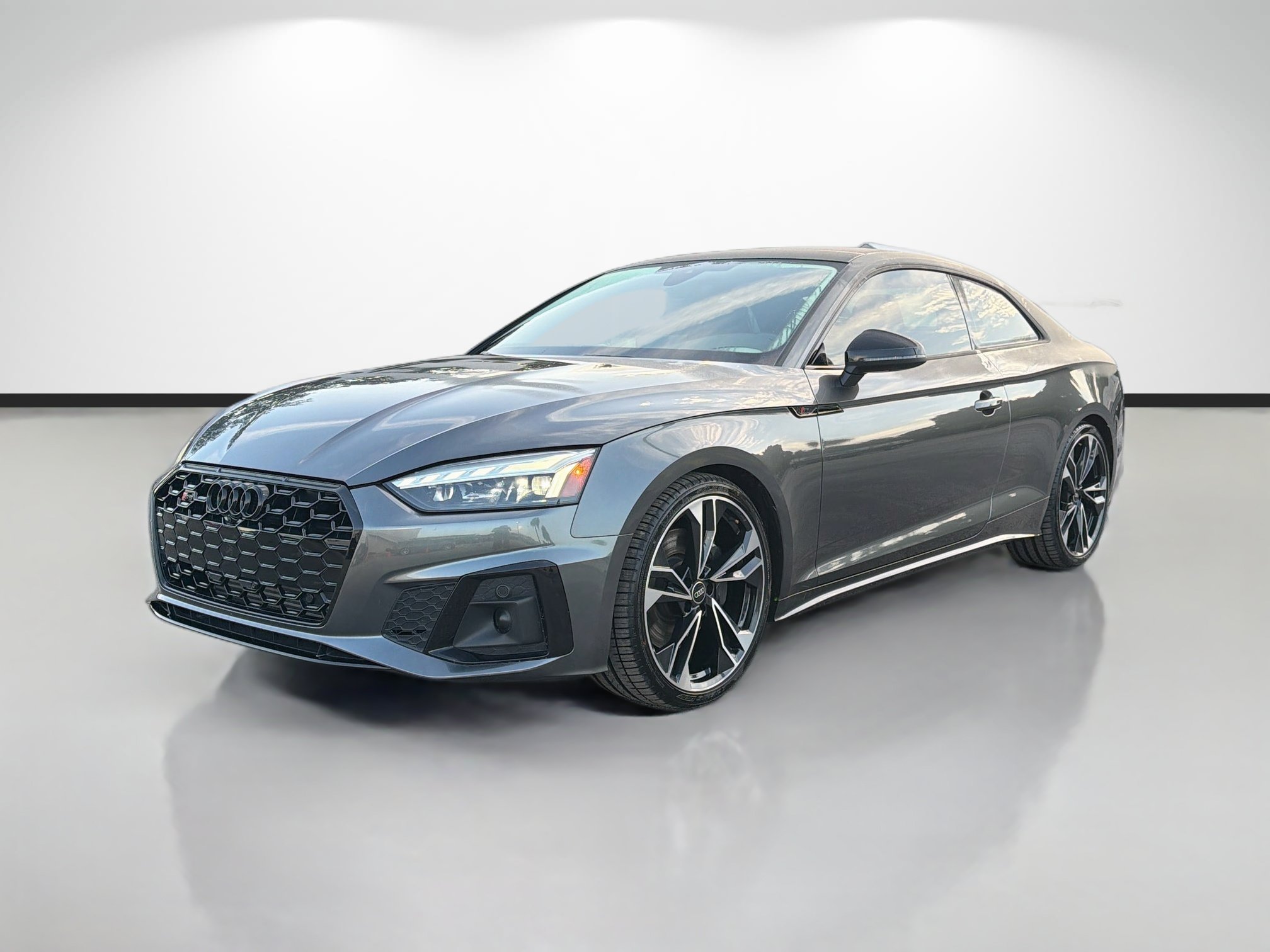 Used 2023 Daytona Gray Pearl Effect/Black Roof Audi Premium Plus image 7