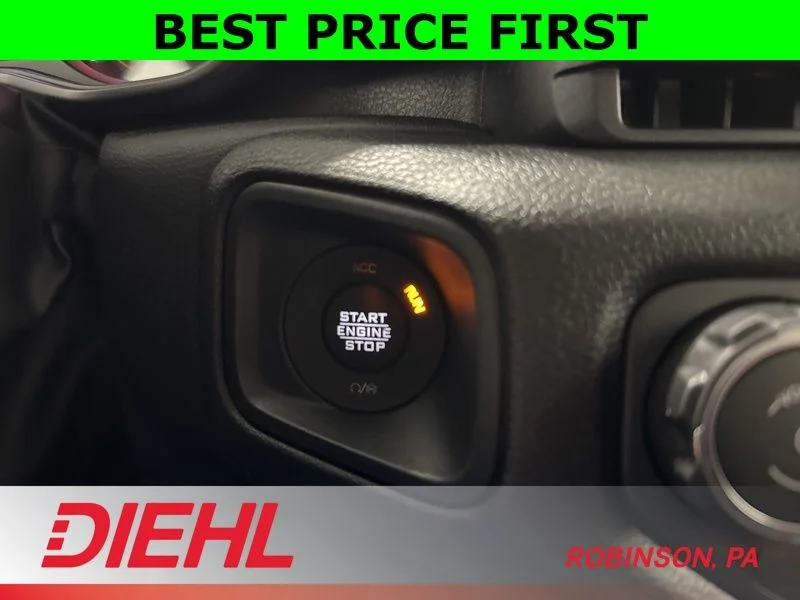 New 2026 Bright White Clear-Coat Exterior Paint Jeep Sport image 24