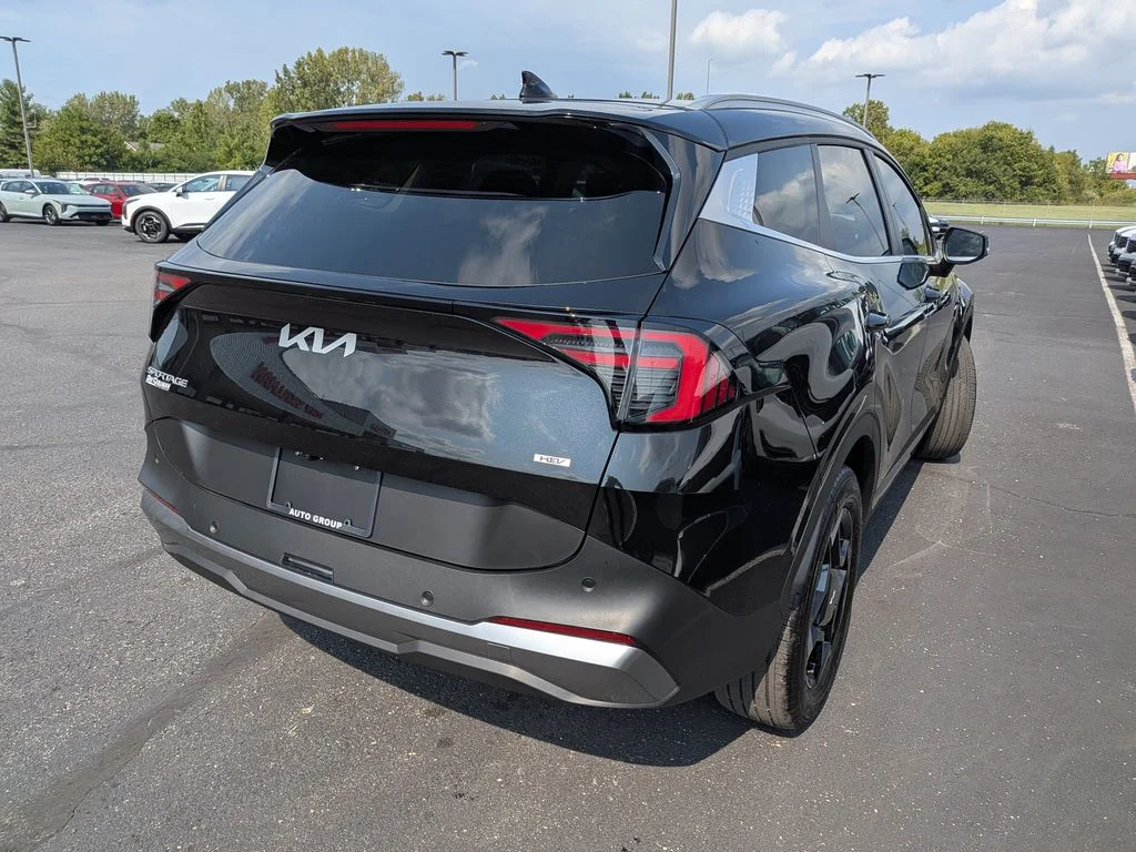 New 2027 Fusion Black Kia EX image 7