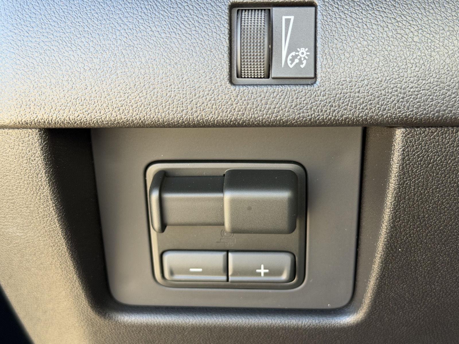 2026 Chevrolet Colorado ZR2 - Photo 11