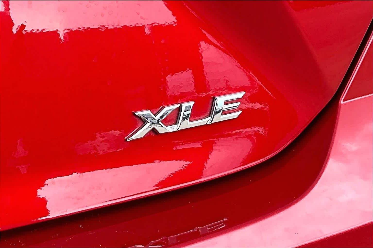 Used 2026 Supersonic Red Toyota XLE image 10