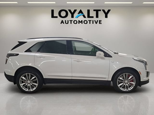 Used 2022 CRYSTAL WHITE TRICOAT Cadillac AWD Sport image 6