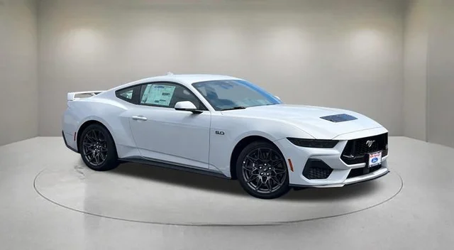 2026 Ford Mustang GT Premium Fastback