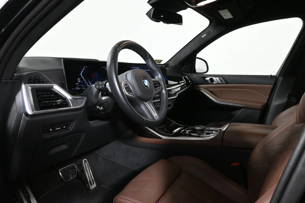 Certified Used 2024 Black BMW xDrive40i image 4
