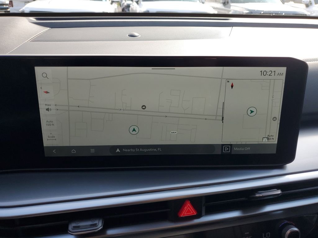 New 2026 White Kia EX image 32
