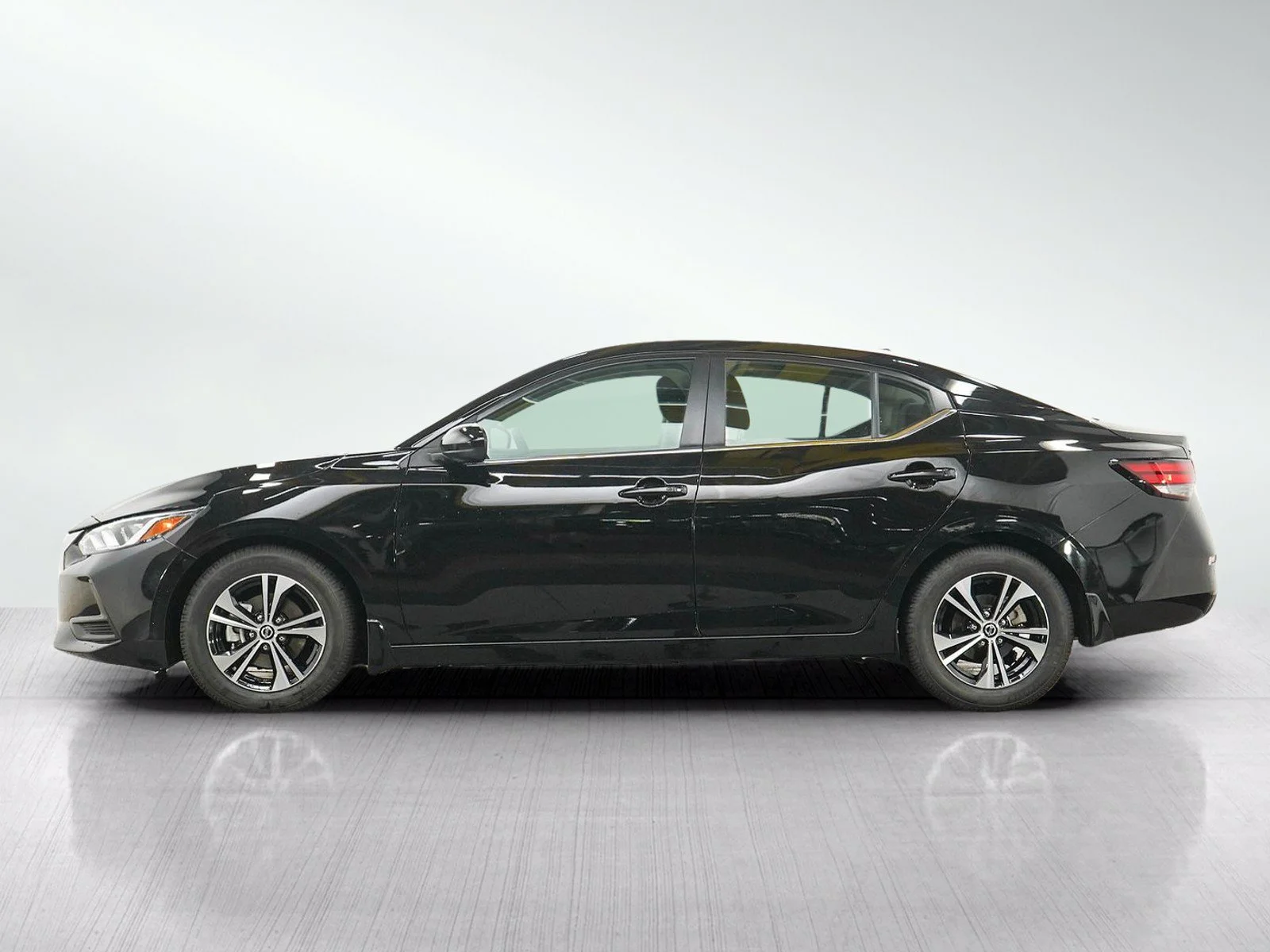 Used 2023 Nissan Sentra SV with VIN 3N1AB8CV2PY284707 for sale in Burnsville, Minnesota