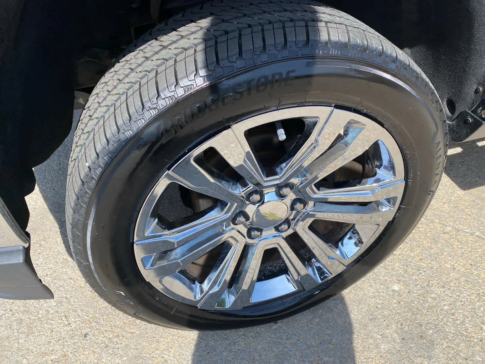 Used 2017 GRAPHITE METALLIC Chevrolet LTZ image 28