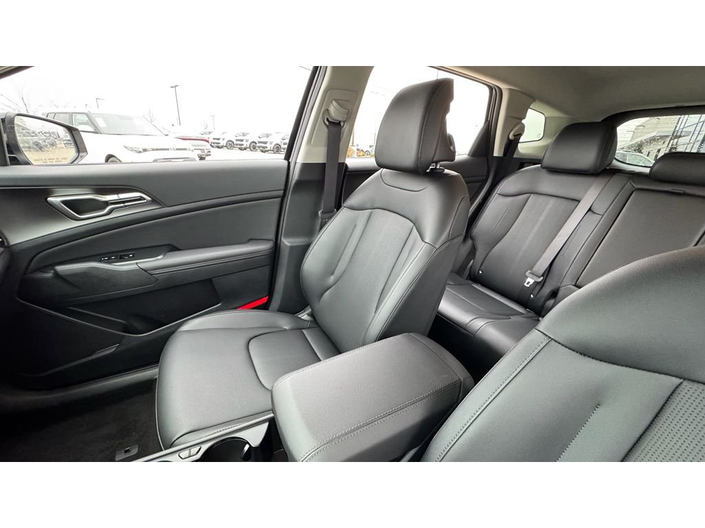 New 2026 Ebony Black Kia EX image 9