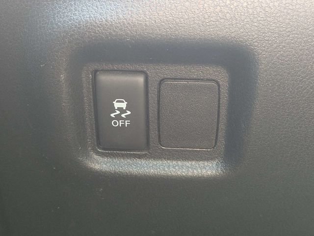 Used 2017 Gray Nissan 1.6 S Plus image 21