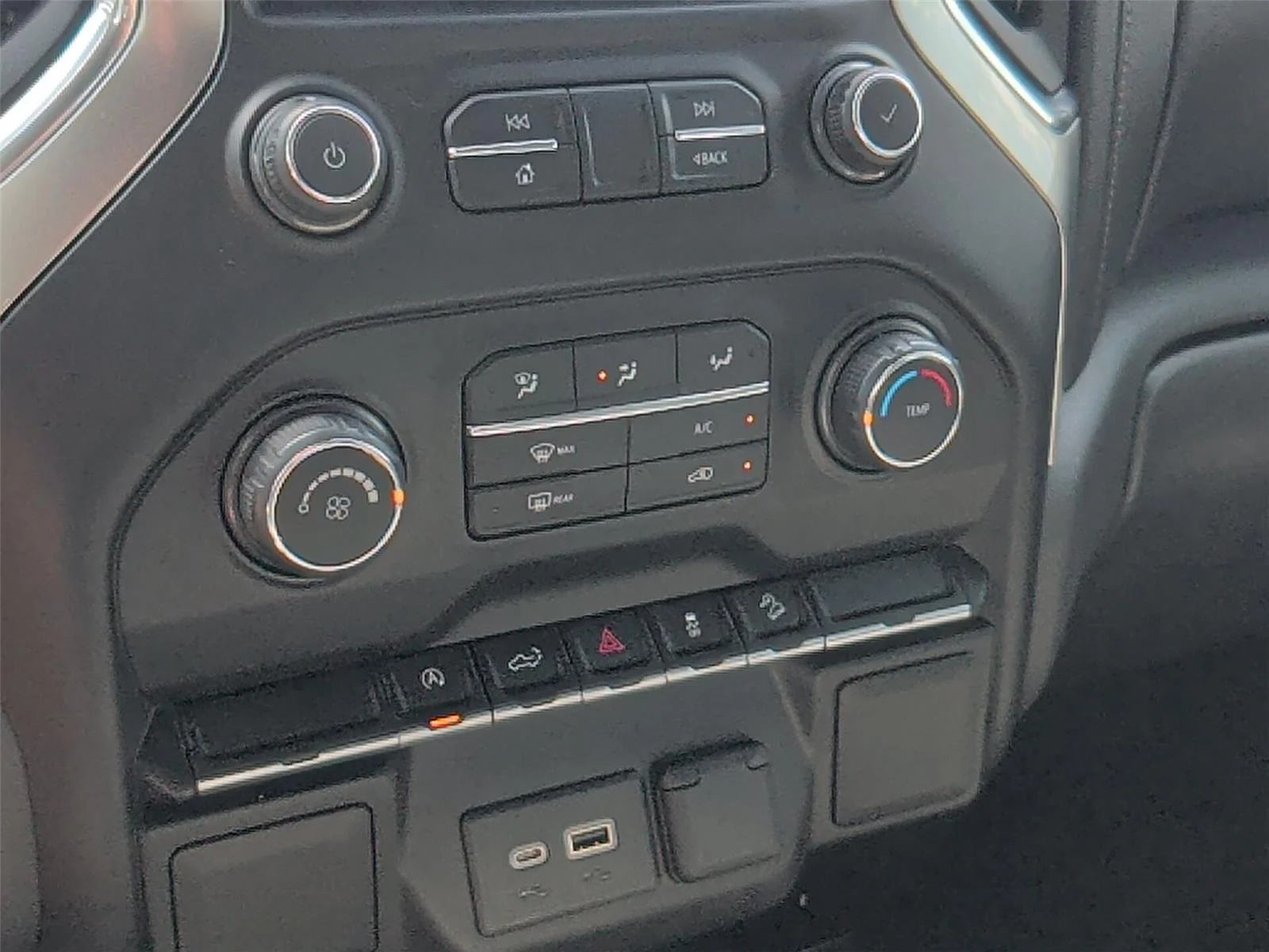 Used 2020 NORTHSKY BLUE METALLIC Chevrolet LT Trail Boss image 20