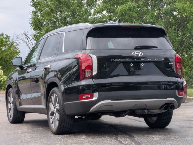 Used 2022 Black Hyundai SEL image 5