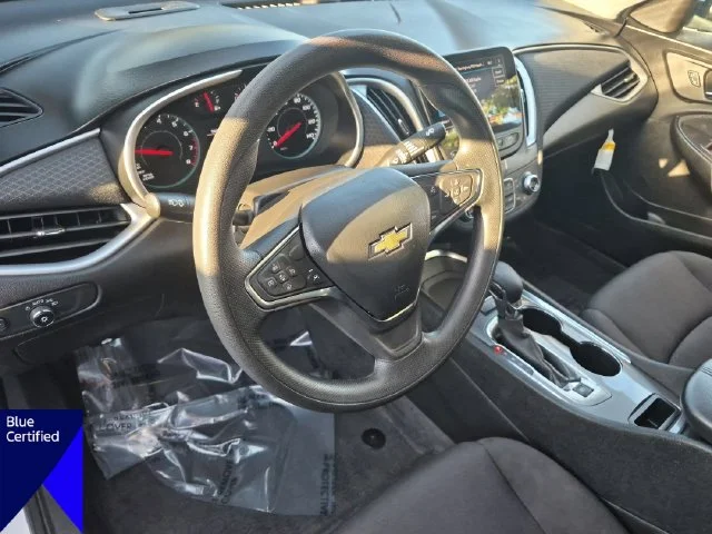 Used 2023 White Chevrolet LT image 18