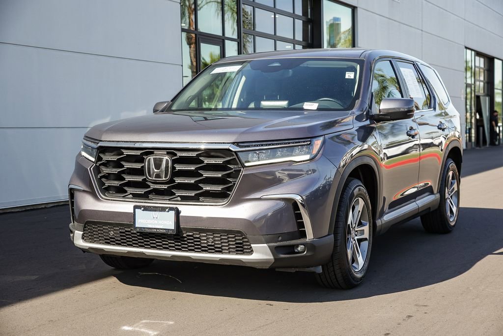 Certified Used 2025 Modern Steel Metallic Honda AWD EX-L image 33