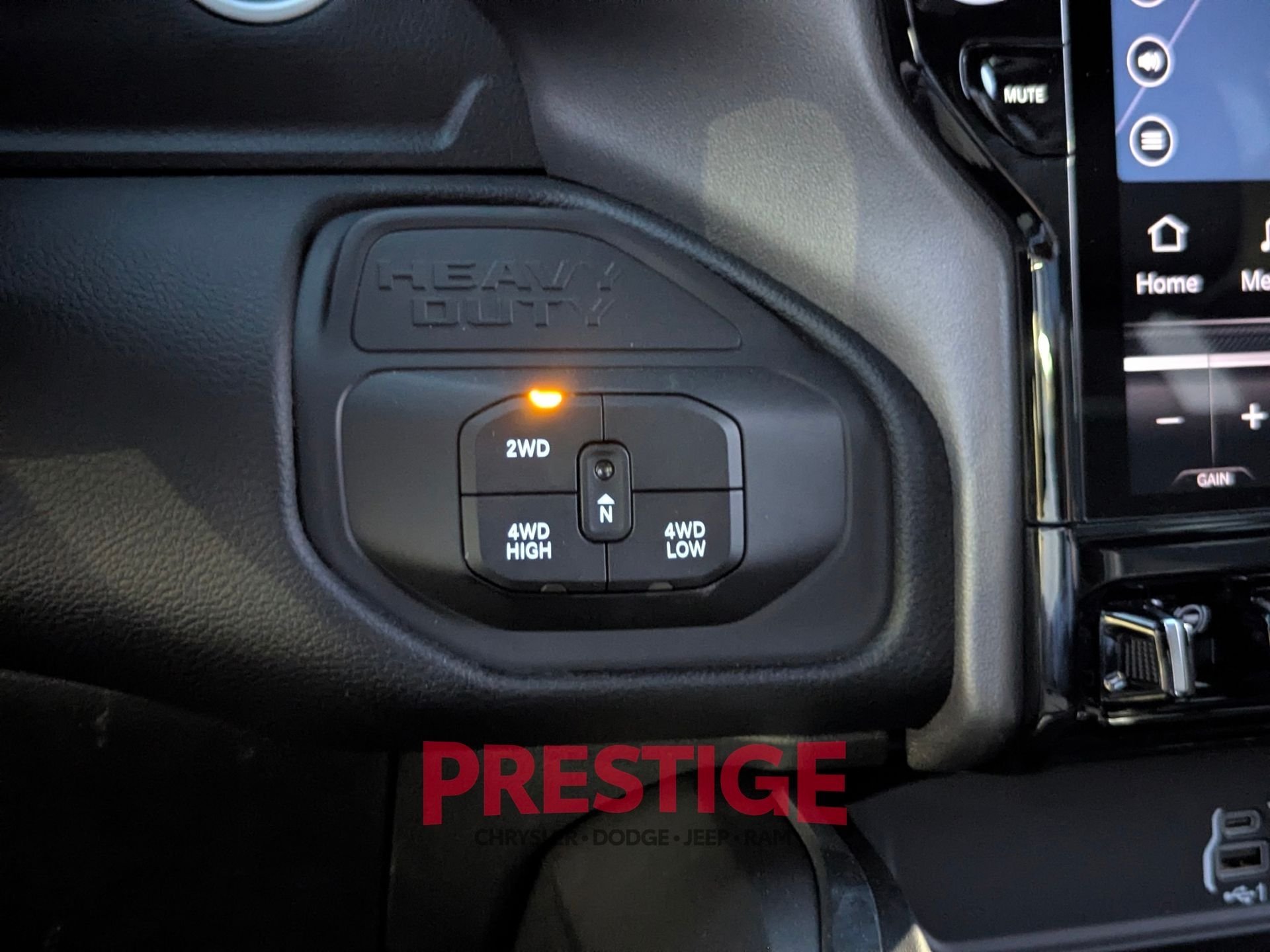 New 2026 Molten Red Pearl-Coat Exterior Paint RAM Laramie image 17