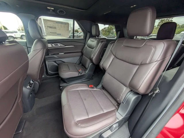 New 2026 Rapid Red Metallic Tinted Clearcoat Ford Platinum™ image 14