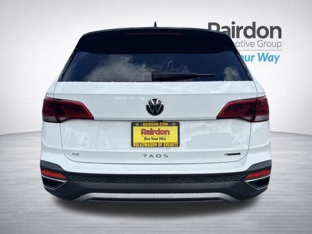 Used 2024  Volkswagen SE image 6