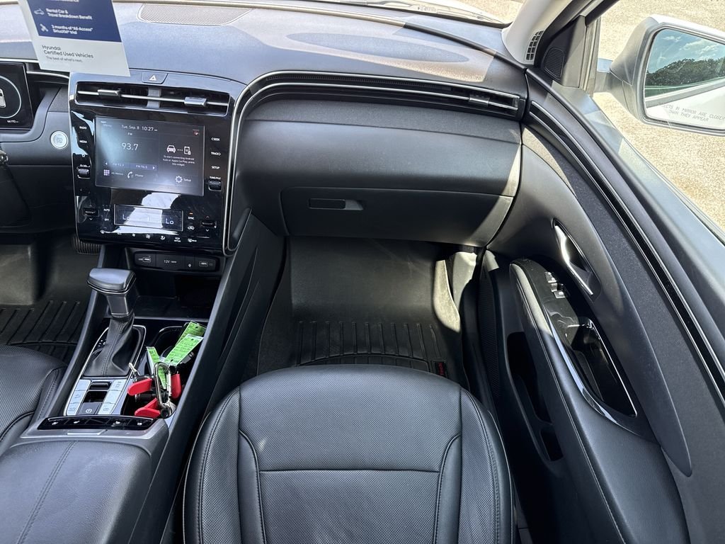 Used 2022 Quartz White Hyundai SEL image 16
