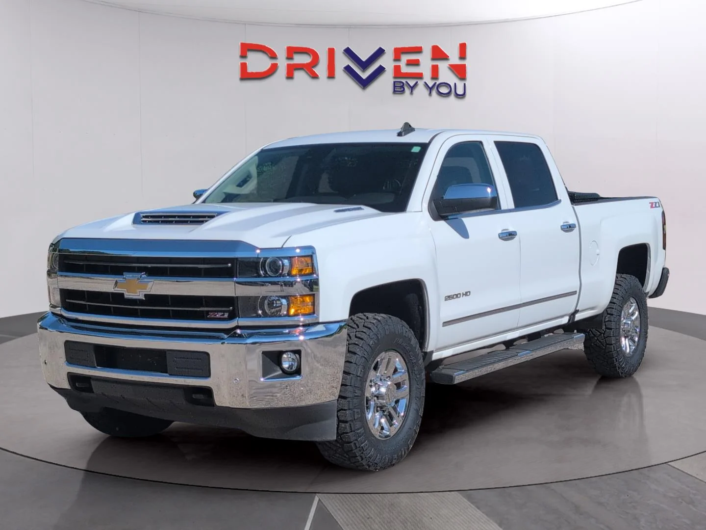 Used 2019 SUMMIT WHITE Chevrolet LTZ image 1