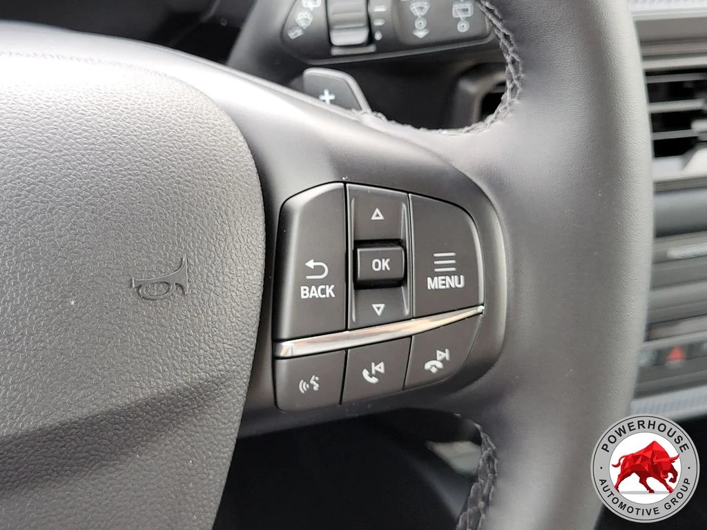 Used 2026 White Ford Badlands image 29