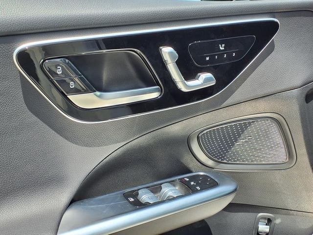 2025 Mercedes-Benz C-Class Sedan C 300 - Photo 12