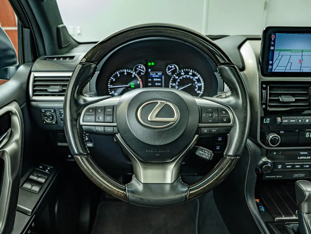 Certified Used 2023 Caviar Lexus 460 image 24